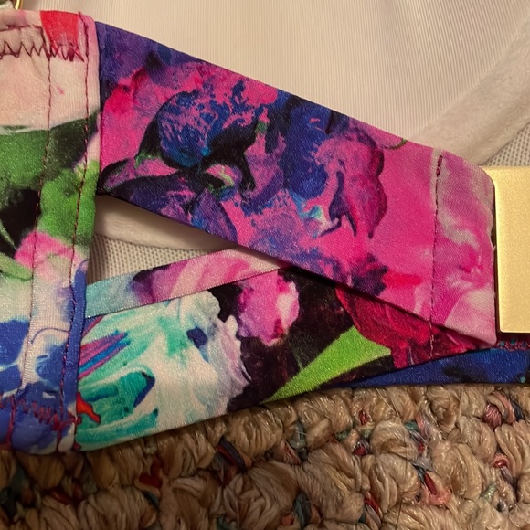 Floral bikini top - Picture 8 of 10